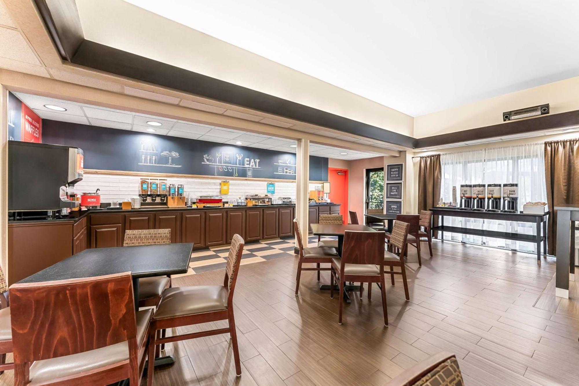 Hampton Inn Stroudsburg Poconos Zewnętrze zdjęcie